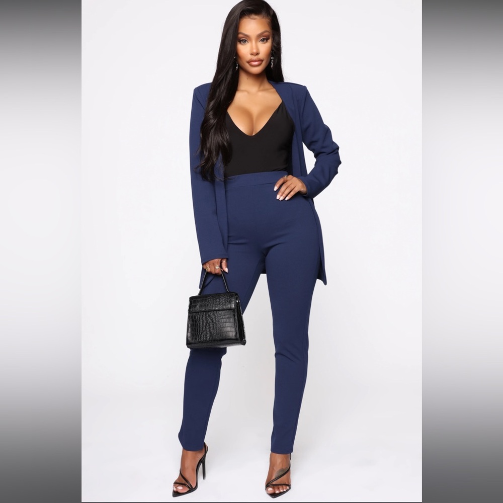NWT Payin’ it forward blazer set Fashion Nova